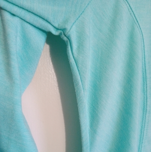 Marika Tek turquoise ruched long sleeve work out top women's size medium - Picture 6 of 8